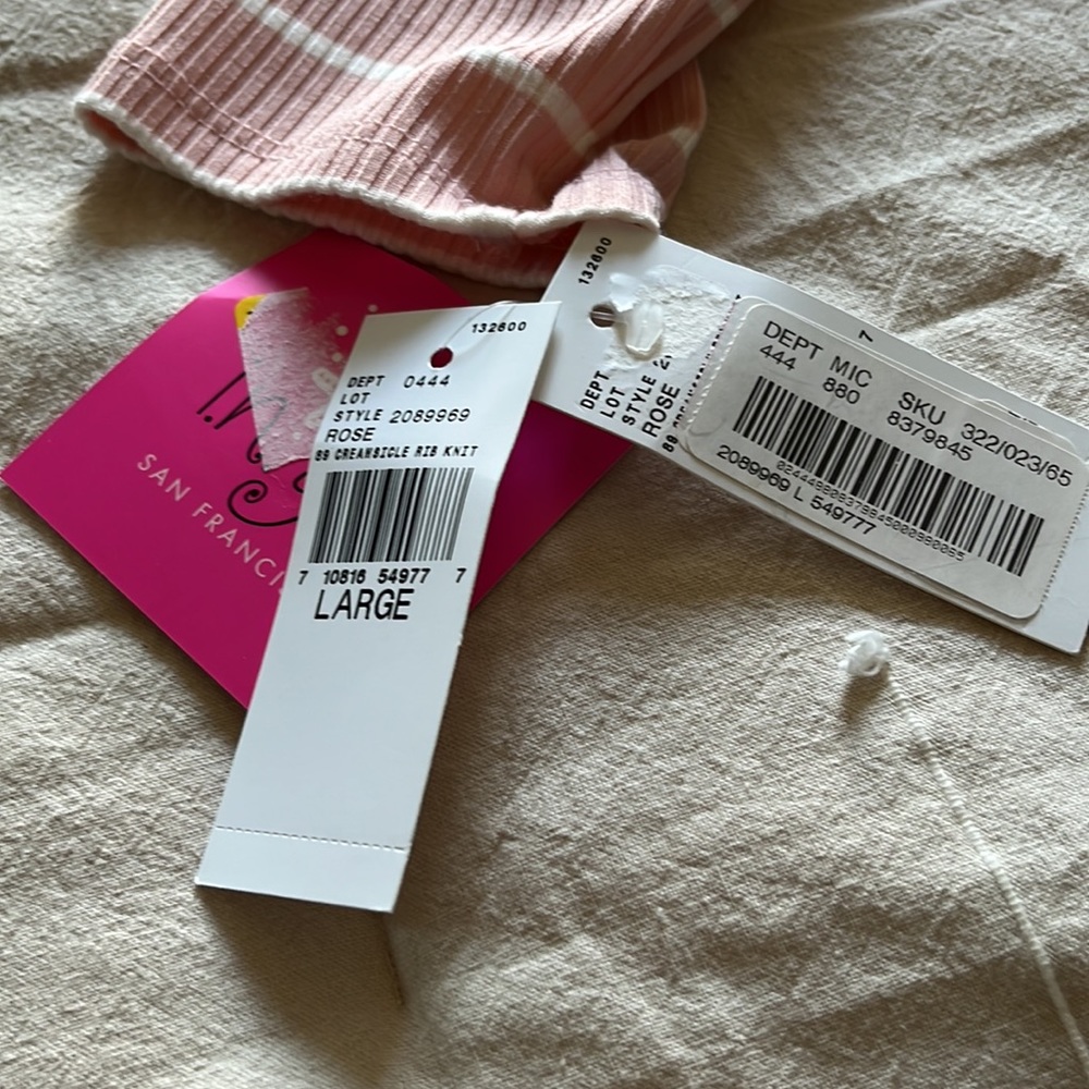 Spring Top - Picture 5 of 5